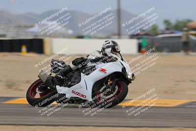 media/Sep-10-2023-SoCal Trackdays (Sun) [[6b4faecef6]]/Turn 16 (9am)/